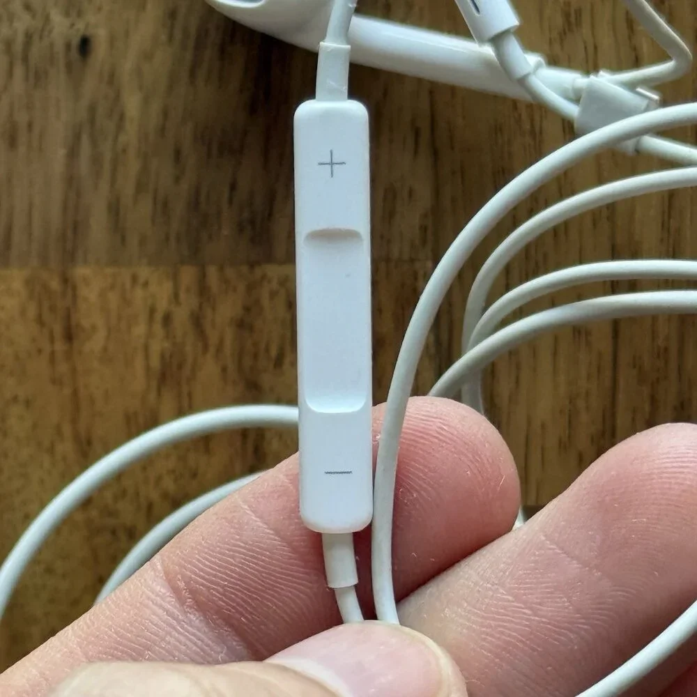 OEM Apple EarPods 3.5‎ mm Earphones Ear Buds Wired Genuine Authentic TESTED